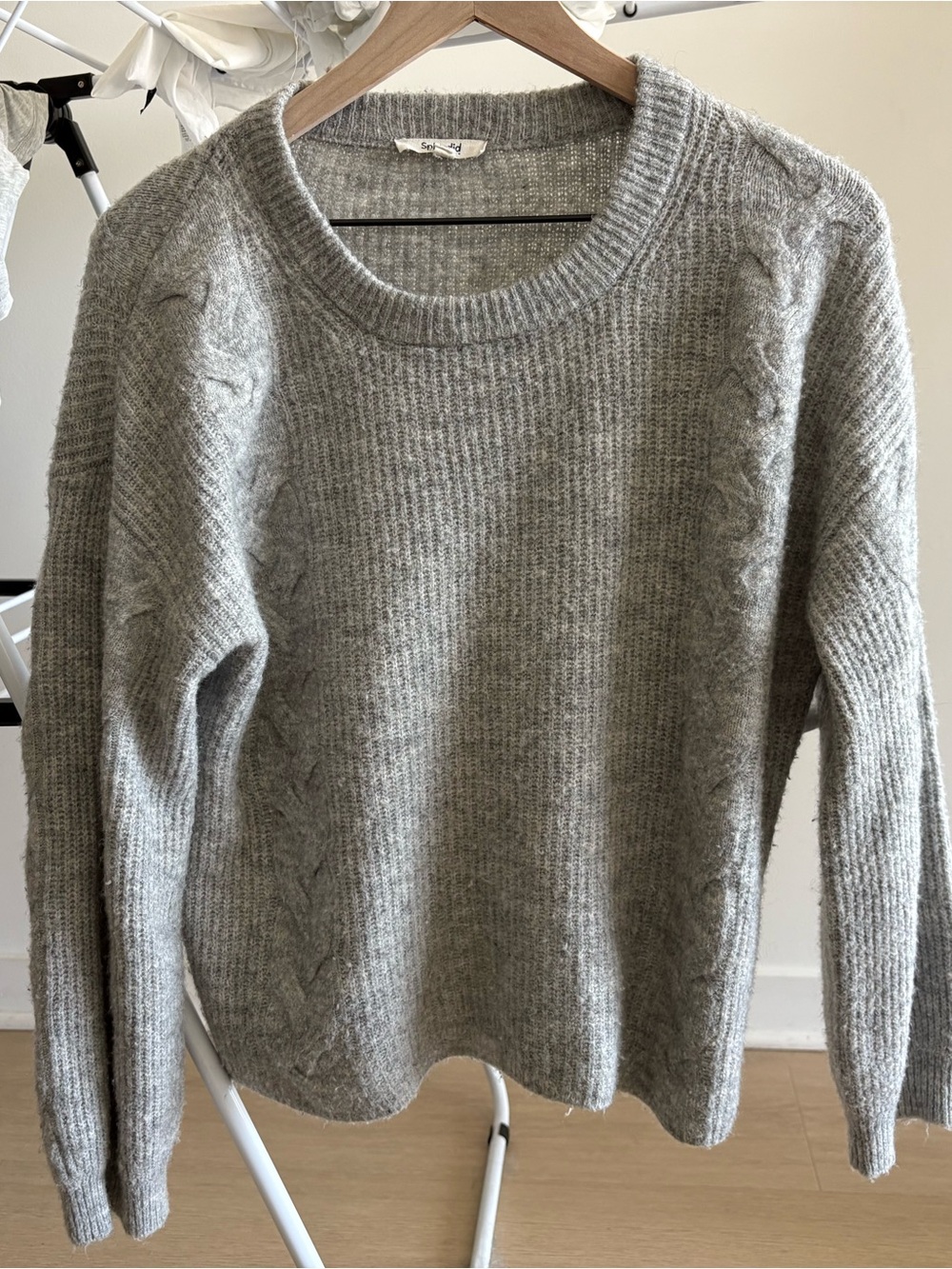 Splendid Heather Gray Cable Knit Crewneck Sweater